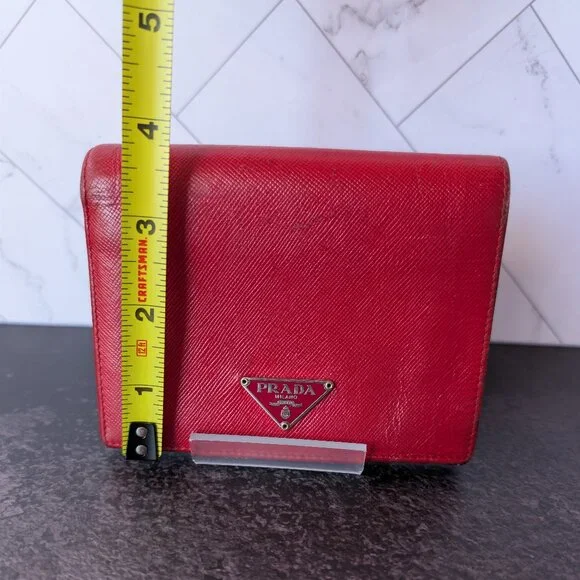 Prada Red Leather Wallet – Classic Snap Closure - Picture 17 of 17